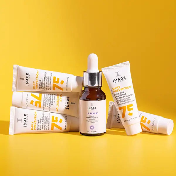 Spend $175, get a travel size ILUMA serum & 5-pack of DAILY PREVENTION Advanced Smartblend samples